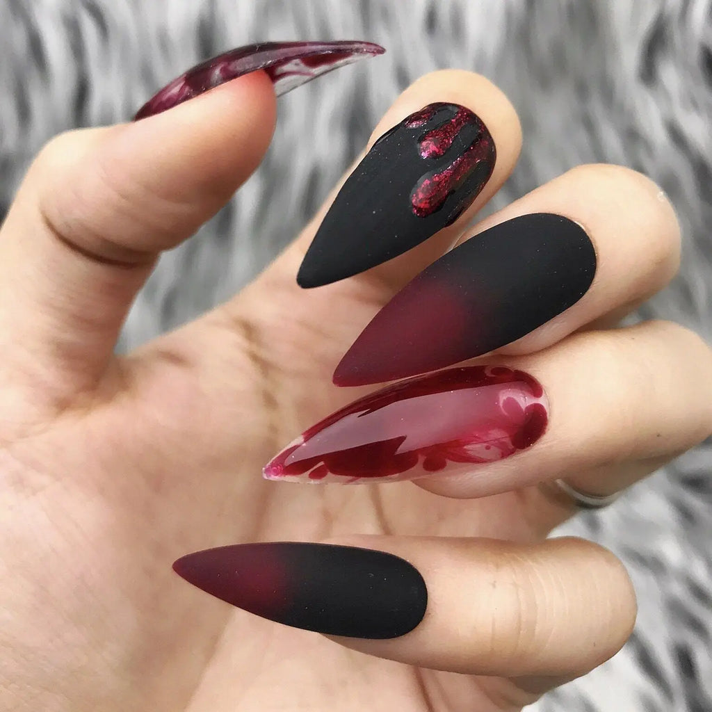 50+ Stylish and Fun Halloween Nail Designs