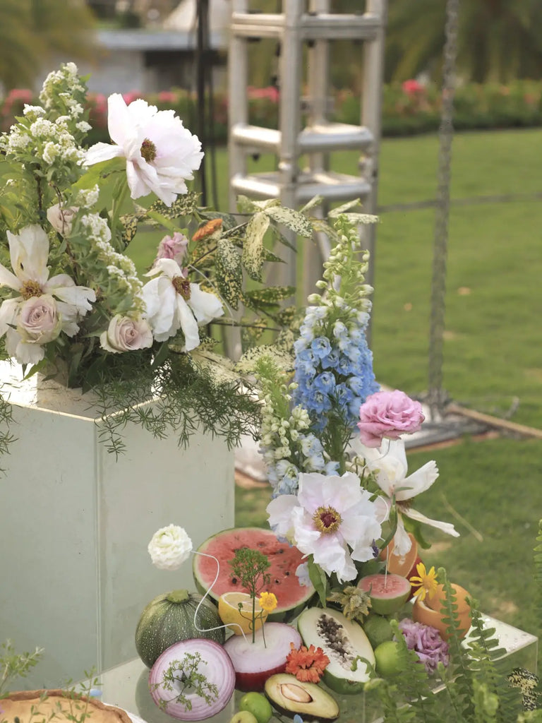 How to Plan a Wedding on a Small Budget