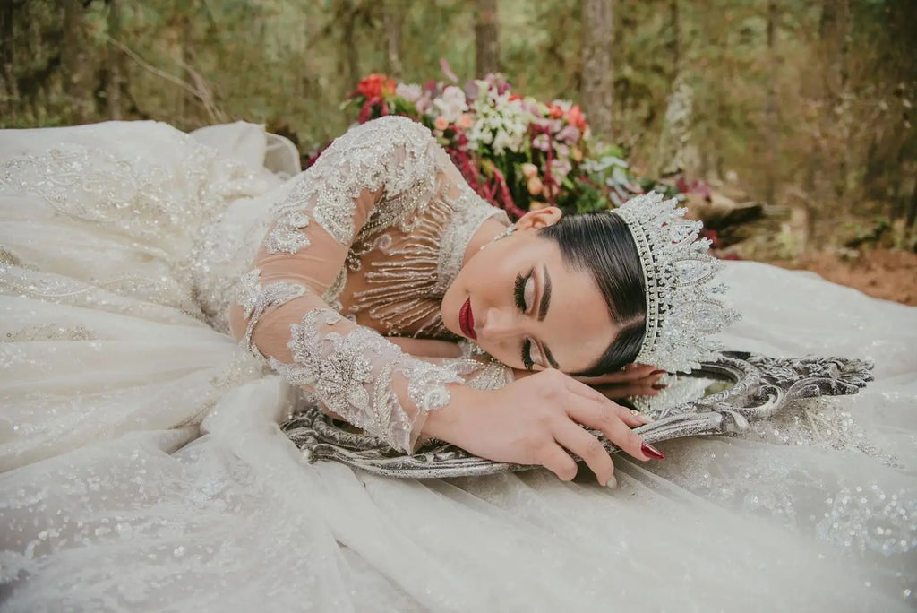 Why Choose Ostty to Custom Made Your Wedding Dress