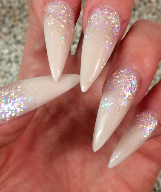 21+ Stylish Nude Stiletto Nails To Be In Trends 2019