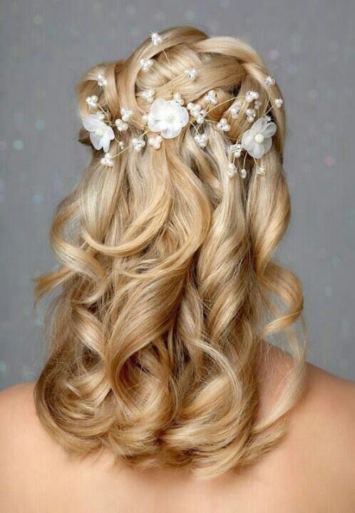 30+ Bridal Hairstyles for Perfect Big Day; Prom/hoco hair; Wedding updo hairstyles; Braid styles for long or medium length hair; Easy hairstyles for women.