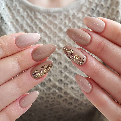 40 + Nude Nail Art Ideas to Mix Up Your Basic Manicure