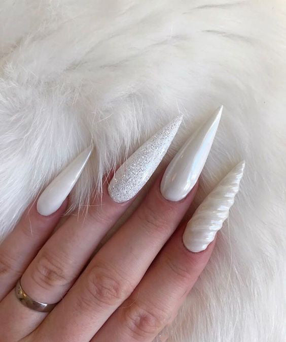 White Color Best For Elegant Stiletto Nails; White Stiletto nails; cute Stiletto nails; Stiletto coffin nails; easy Stiletto nails; Stiletto nails designs;