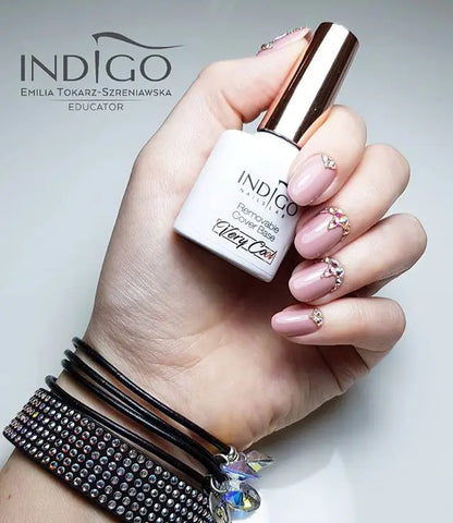 40 + Nude Nail Art Ideas to Mix Up Your Basic Manicure