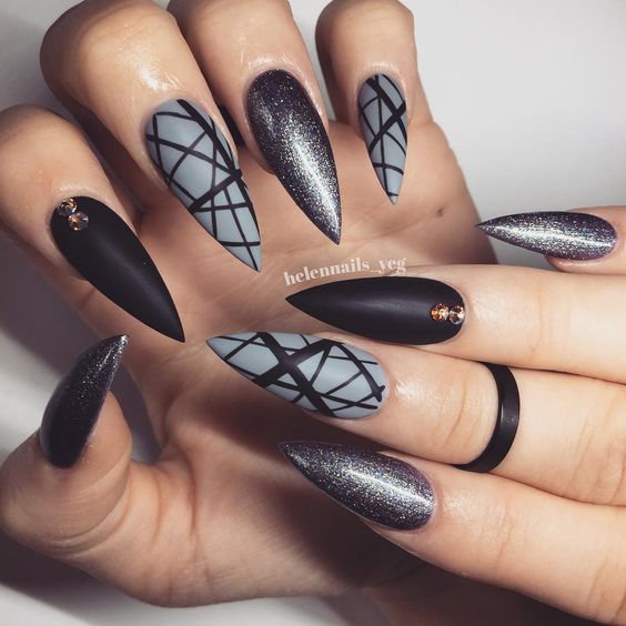 Geometric Design For Stiletto Nails; Geometric Stiletto nails; cute Stiletto nails; Stiletto coffin nails; easy Stiletto nails; Stiletto nails designs;