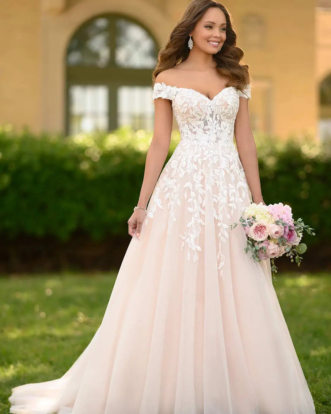 Chic A-line style Wedding Dresses 2022