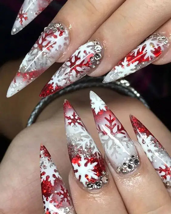 50+ Christmas Red Stiletto Nail Art Ideas; Christmas nail art design; Christmas nail art design stiletto; simple Christmas nail art design.Stiletto Nail Art;Red Stiletto Nail Art; Red Nail Art;