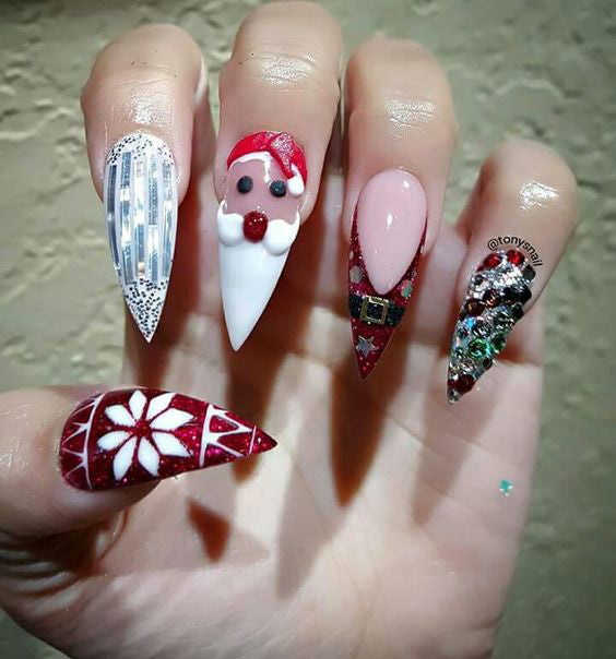 50+ Christmas Red Stiletto Nail Art Ideas; Christmas nail art design; Christmas nail art design stiletto; simple Christmas nail art design.Stiletto Nail Art;Red Stiletto Nail Art; Red Nail Art;