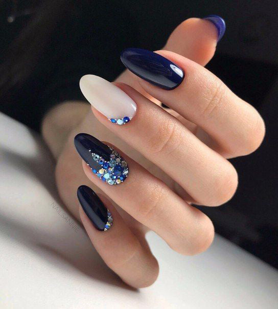 36+ Pretty Trending Fall Nails; coffin nails; Fall gel nail; short Blue nails; Blue cute nails; Blue matte nails; Blue glitter nails.