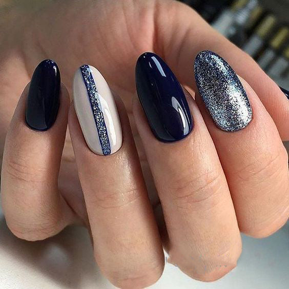 36+ Pretty Trending Fall Nails; coffin nails; Fall gel nail; short Blue nails; Blue cute nails; Blue matte nails; Blue glitter nails.