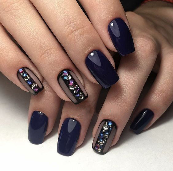 36+ Pretty Trending Fall Nails; coffin nails; Fall gel nail; short Blue nails; Blue cute nails; Blue matte nails; Blue glitter nails.