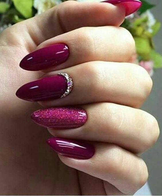 36+ Pretty Trending Fall Nails; coffin nails; Fall gel nail; short Purple nails; Purple cute nails; Purple matte nails; Purple glitter nails.