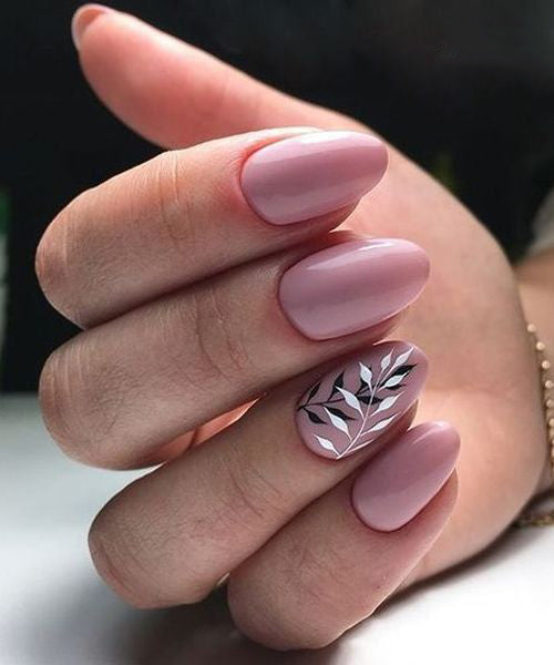 20+ Cool Tropical Leaves Nails Designs; Tropical Leaves nails; design de unhas; Геометрия Дизайн ногтей; Дизайн ногтей; Summer nails; Beach nails; Vocation nails; nail shop; nail salon; simple nails;