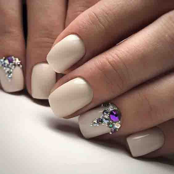 36+ Graduation Nails Designs for 2019; nude nails; Graduation nails;mani; unique nails; simple nails; 