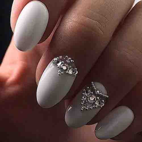 36+ Graduation Nails Designs for 2019; nude nails; Graduation nails;mani; unique nails; simple nails; 