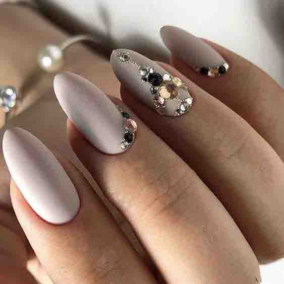 36+ Graduation Nails Designs for 2019; nude nails; Graduation nails;mani; unique nails; simple nails; 