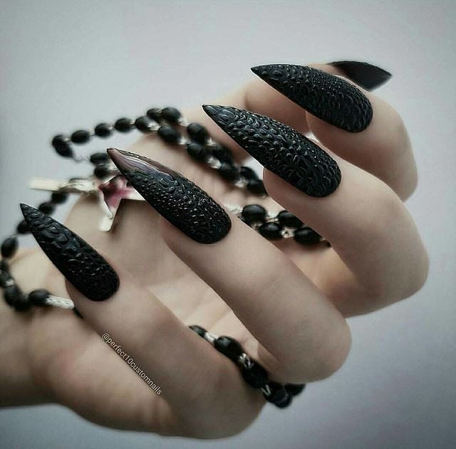 60 + Halloween Nail Art Ideas