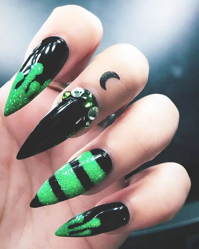 60 + Halloween Nail Art Ideas