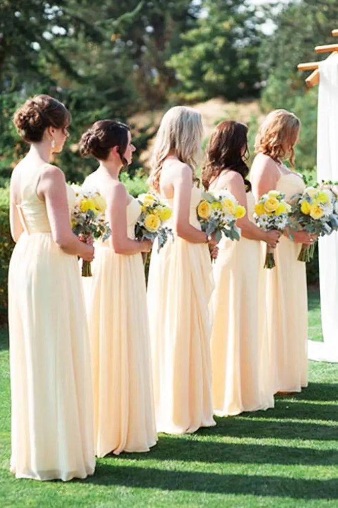 10 + Yellow Bridesmaid Dresses For Bright Wedding