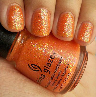 55+ Trendy Manicure Ideas In Fall Nail Colors；Orange Nails; Manicure; Fall Nails;Trendy nails; gel nails; nails shop