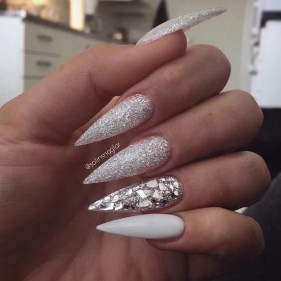 White Color Best For Elegant Stiletto Nails; White Stiletto nails; cute Stiletto nails; Stiletto coffin nails; easy Stiletto nails; Stiletto nails designs;
