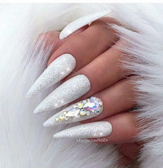 White Color Best For Elegant Stiletto Nails; White Stiletto nails; cute Stiletto nails; Stiletto coffin nails; easy Stiletto nails; Stiletto nails designs;