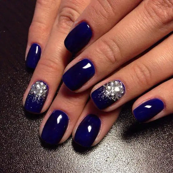 Cobalt Blue Nails With Rhinestones；blue manicure；blue nail designs；Blue Gel；Nail Polish；blue nail art；rhinestone nails；