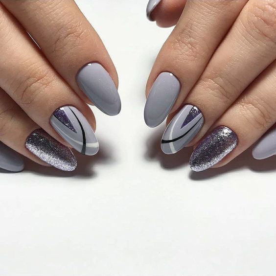 Manicure Geometric Nail Art Ideas ; design de unhas; Геометрия Дизайн ногтей; Дизайн ногтей; geometric nails; Grey nails; manicure; nail shop; nail salon;