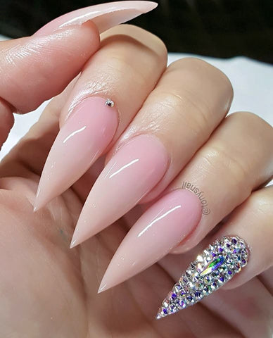 40 + Nude Nail Art Ideas to Mix Up Your Basic Manicure