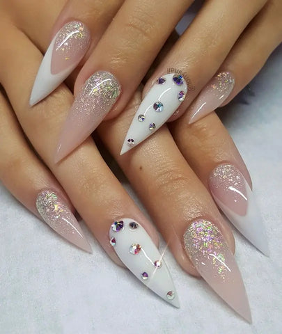 40 + Nude Nail Art Ideas to Mix Up Your Basic Manicure