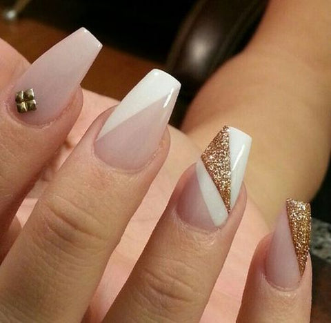 40 + Nude Nail Art Ideas to Mix Up Your Basic Manicure