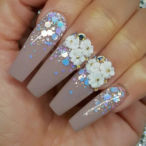 40 + Nude Nail Art Ideas to Mix Up Your Basic Manicure