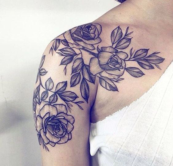 50+ Shoulder Tattoo For Woman;Simple Shoulder tattoo ; flower tattoos; rose tattoos; beautiful tattoos; Shoulder tattoos; sex tattoos