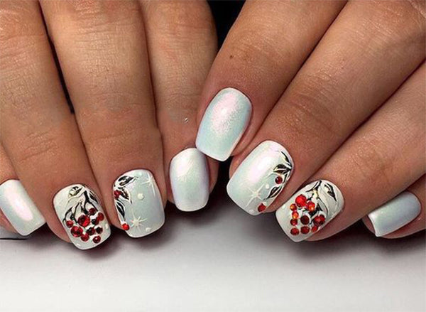 Amazing  Winter Snowy Nails Art Design; Christmas nails; winter nails; Snow nails; White nails