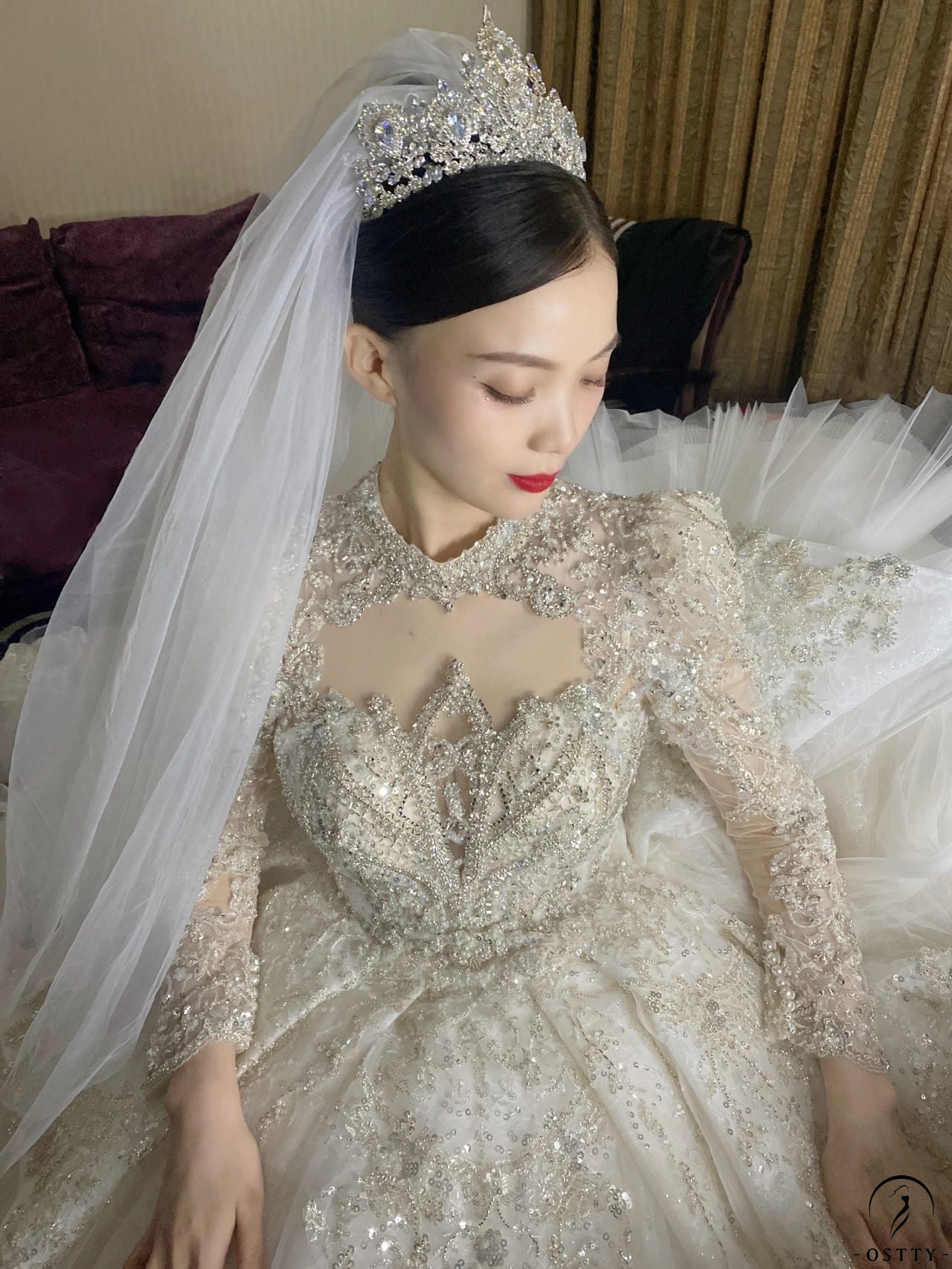 OSTTY - White Luxury Long Sleeve Wedding Dress With Train Pearl Sequins Lace High Waist Ball Gown OSTTY - White Luxury Long Sleeve Wedding Dress With Train Pearl Sequins Lace High Waist Ball Gown