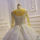 862 - White Wedding Dresses $899.99