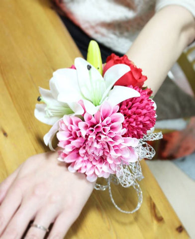 45 + wedding wrist Corsages for perfect wedding