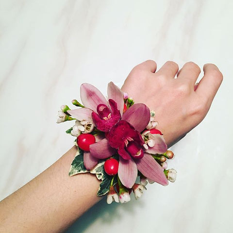 45 + wedding wrist Corsages for perfect wedding