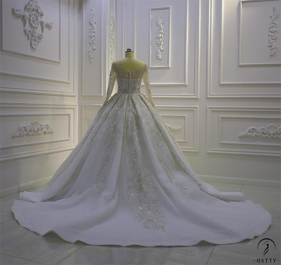 843 - White Wedding Dresses $1,388.99